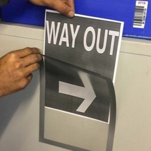 Magnetic Display Pocket